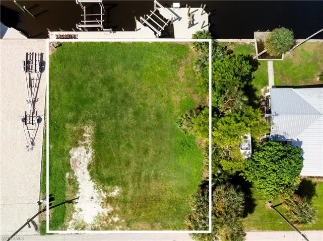 Aerial view of property's location with property parcel outlined
