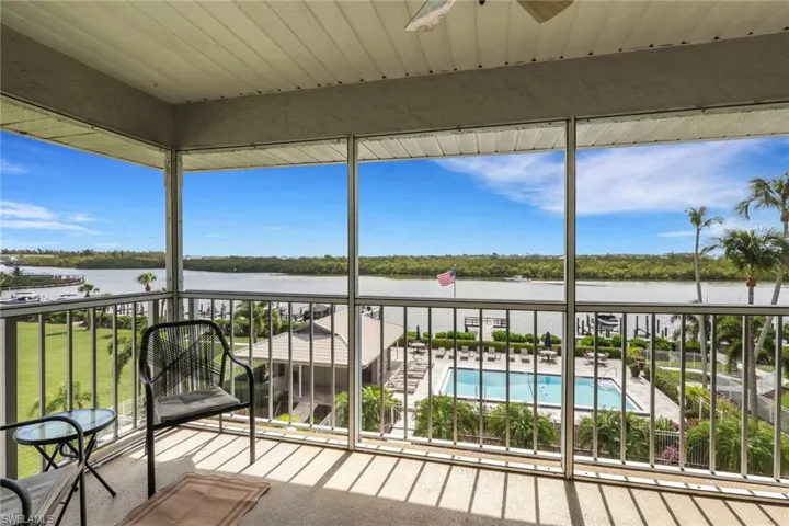 307  Goodlette-Frank S RD, Naples, FL 34102
