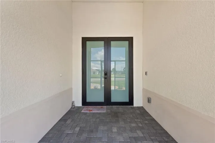 Expansive Entryway