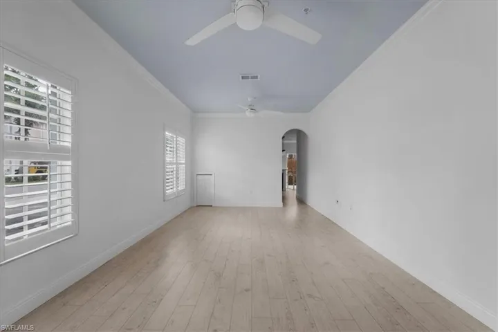 3275  Tamara  DR, Naples, FL 34109