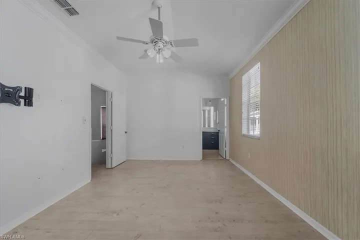 3275  Tamara  DR, Naples, FL 34109