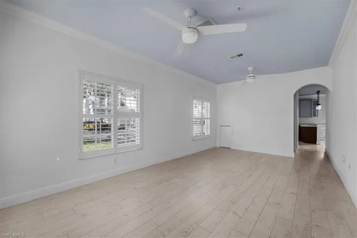 3275  Tamara  DR, Naples, FL 34109