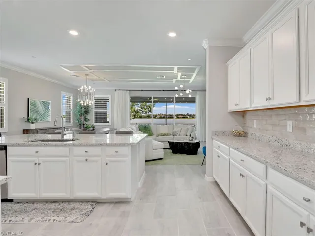 Plank tile flooring