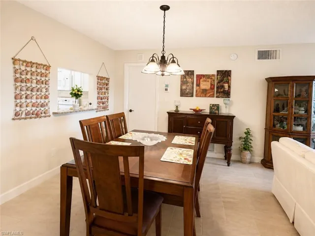 1453 Saddle Woode Dr 5e, Fort Myers, Florida 33919