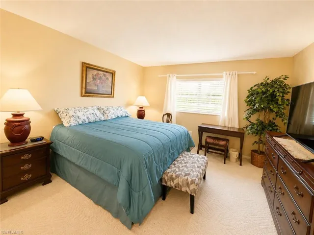 1453 Saddle Woode Dr 5e, Fort Myers, Florida 33919