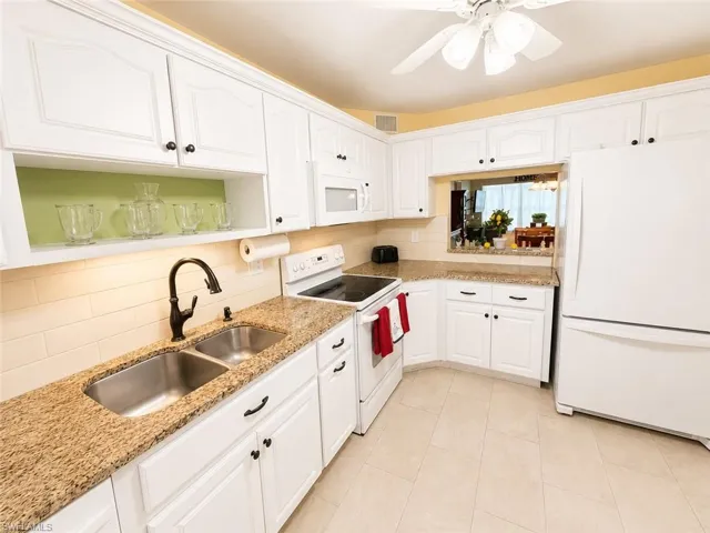 1453 Saddle Woode Dr 5e, Fort Myers, Florida 33919