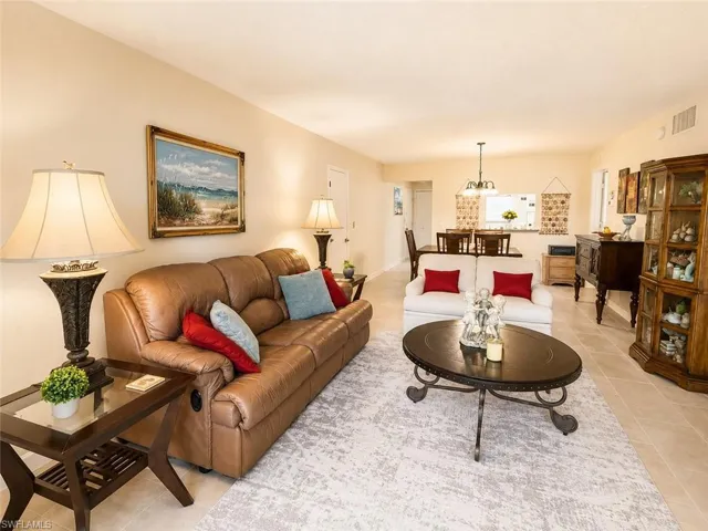 1453 Saddle Woode Dr 5e, Fort Myers, Florida 33919