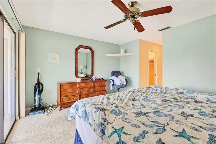 Remember this unit is being sold turnkey so everything, sheets/beds/dressers/towels..all included