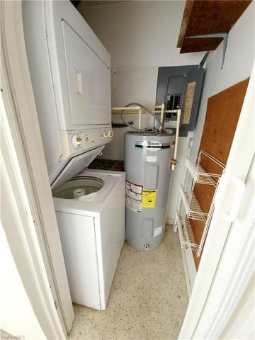 Laundry Area in Lanai