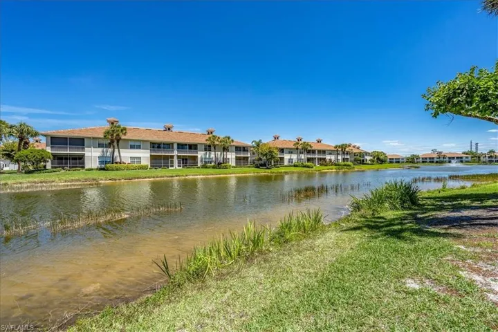3009  Driftwood  WAY, Naples, FL 34109