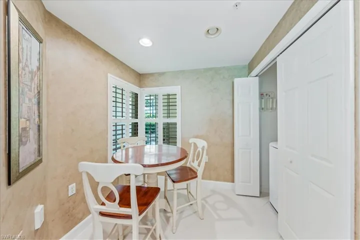 3009  Driftwood  WAY, Naples, FL 34109