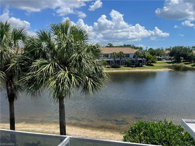 15486  Marcello  CIR, Naples, FL 34110