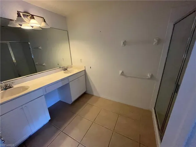15486  Marcello  CIR, Naples, FL 34110