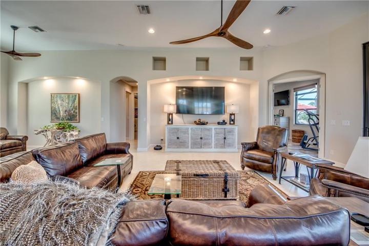 Special niches and designer cutouts, double door entry to bedroom to the right, guest bedroom to the left