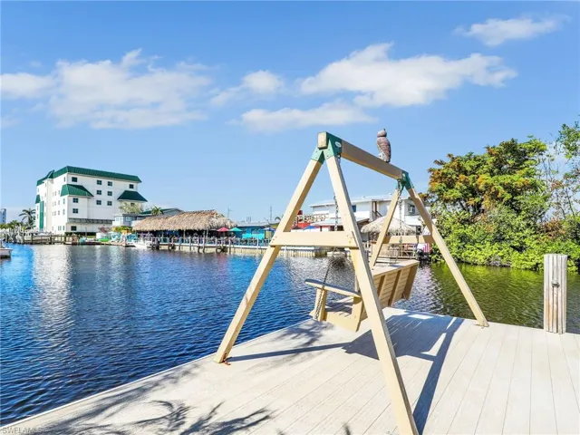SWING AND SWAY AND WATCH THE BAY