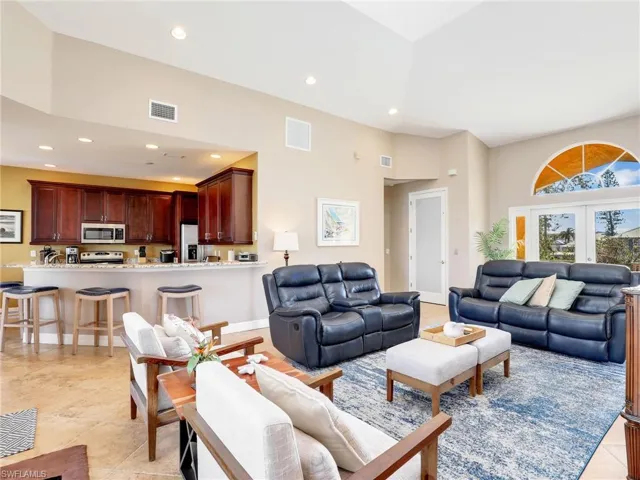 NEUTRAL TILE THROUGHOUT LIVING AREAS