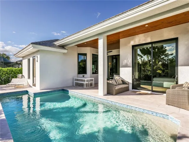 685 6th Ave, Marco Island, Florida 34145