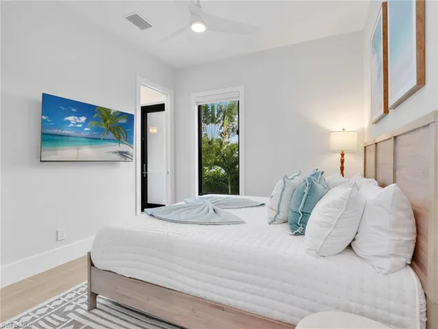 685 6th Ave, Marco Island, Florida 34145