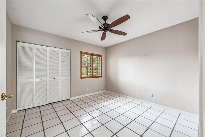7048  Pelican Bay  BLVD, Naples, FL 34108