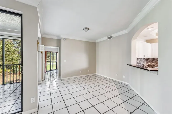 7048  Pelican Bay  BLVD, Naples, FL 34108