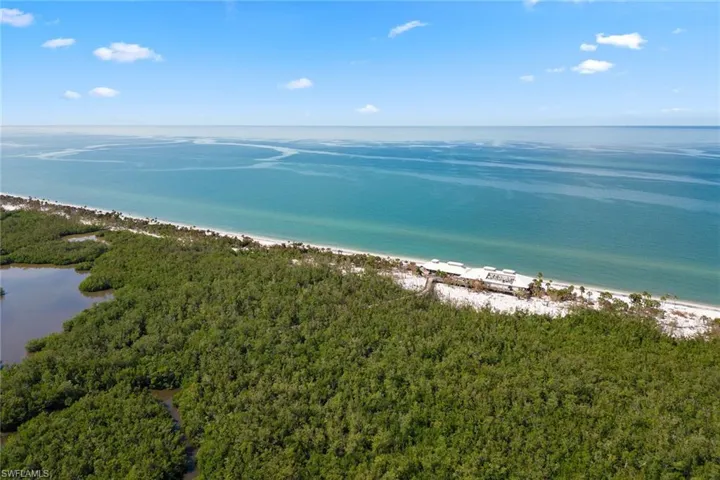 7048  Pelican Bay  BLVD, Naples, FL 34108