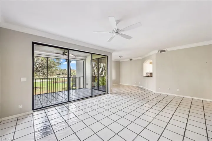 7048  Pelican Bay  BLVD, Naples, FL 34108