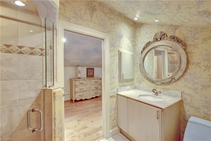 The ensuite bathroom for the upstairs guest room. Oh so charming!