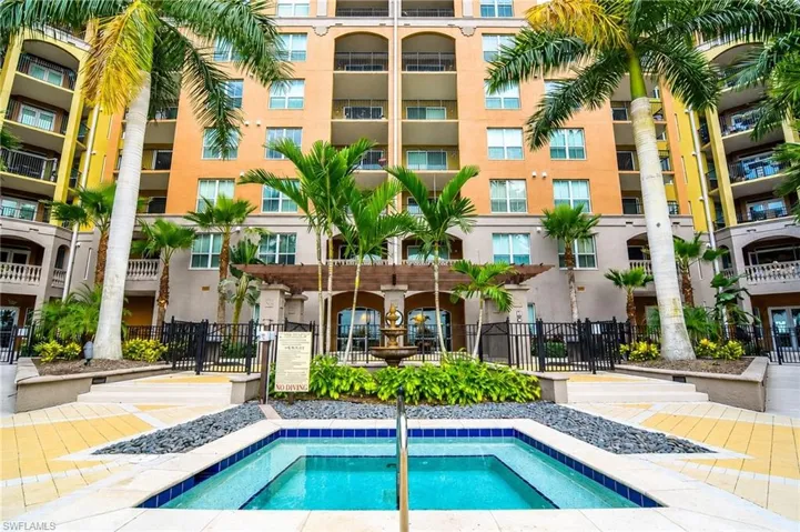 2825 Palm Beach Blvd 218, Fort Myers, Florida 33916