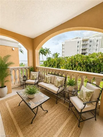 2825 Palm Beach Blvd 218, Fort Myers, Florida 33916