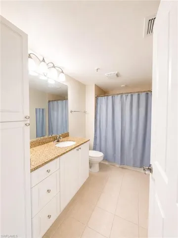 2825 Palm Beach Blvd 218, Fort Myers, Florida 33916