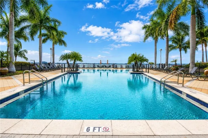 2825 Palm Beach Blvd 218, Fort Myers, Florida 33916