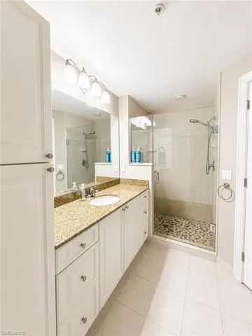 2825 Palm Beach Blvd 218, Fort Myers, Florida 33916