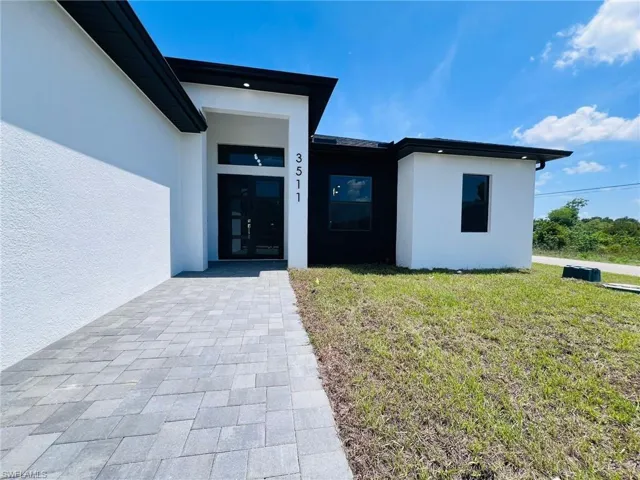 3511 14th St Sw, Lehigh Acres, Florida 33976