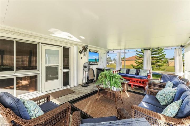 Easy access to the bonus room.