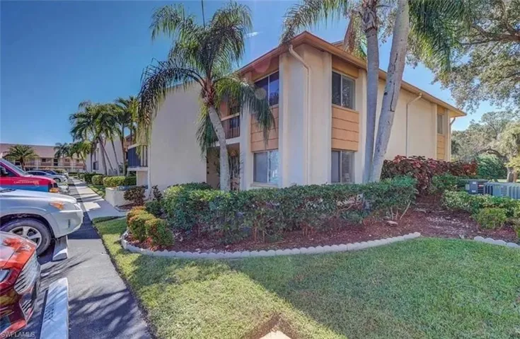13130  White Marsh  LN, Fort Myers, FL 33912