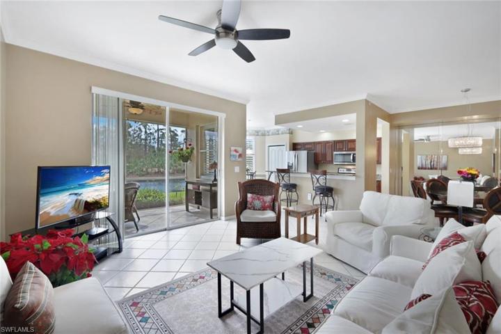 8670  Cedar Hammock  CIR, Naples, FL 34112
