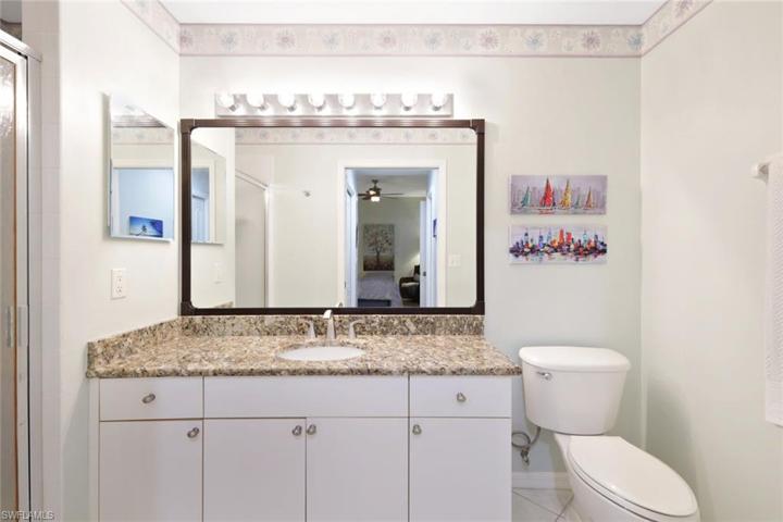 8670  Cedar Hammock  CIR, Naples, FL 34112