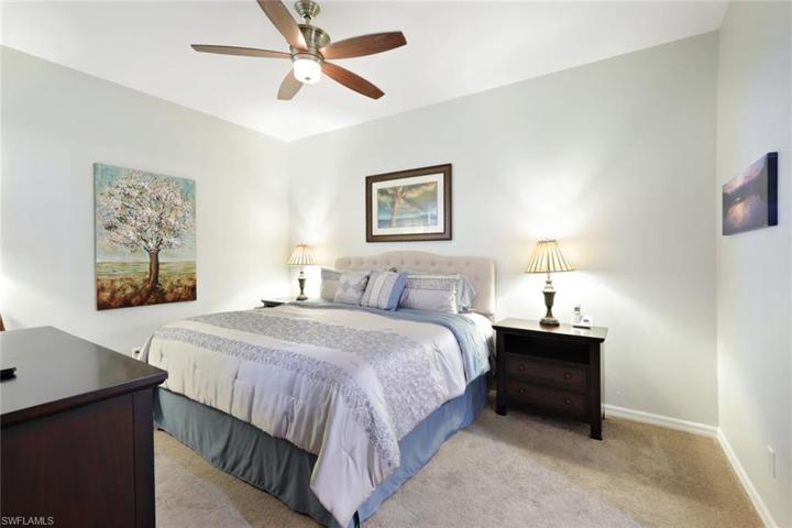 8670  Cedar Hammock  CIR, Naples, FL 34112