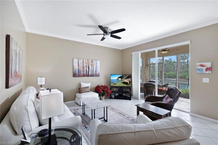 8670  Cedar Hammock  CIR, Naples, FL 34112