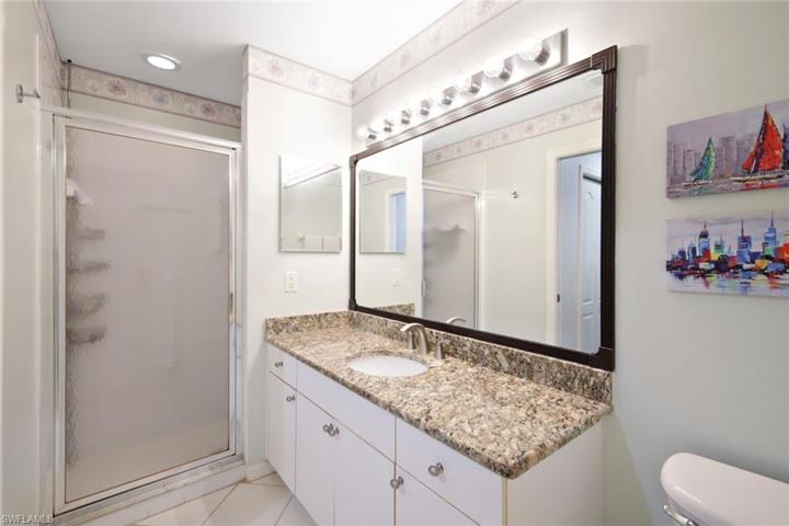 8670  Cedar Hammock  CIR, Naples, FL 34112