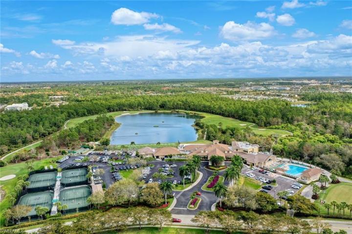 8670  Cedar Hammock  CIR, Naples, FL 34112