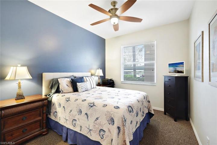 8670  Cedar Hammock  CIR, Naples, FL 34112