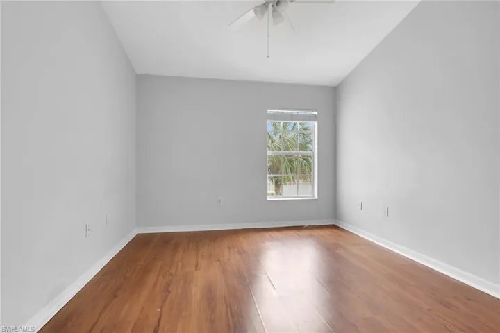 937  Hampton  CIR, Naples, FL 34105
