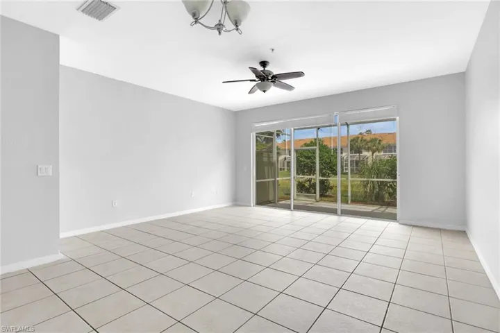937  Hampton  CIR, Naples, FL 34105