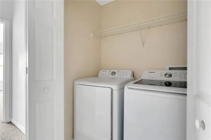 937  Hampton  CIR, Naples, FL 34105