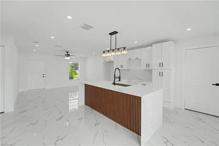 1216 Cordoba St E, Lehigh Acres, Florida 33974