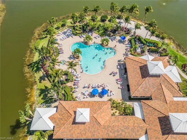 Community Pool & Club House