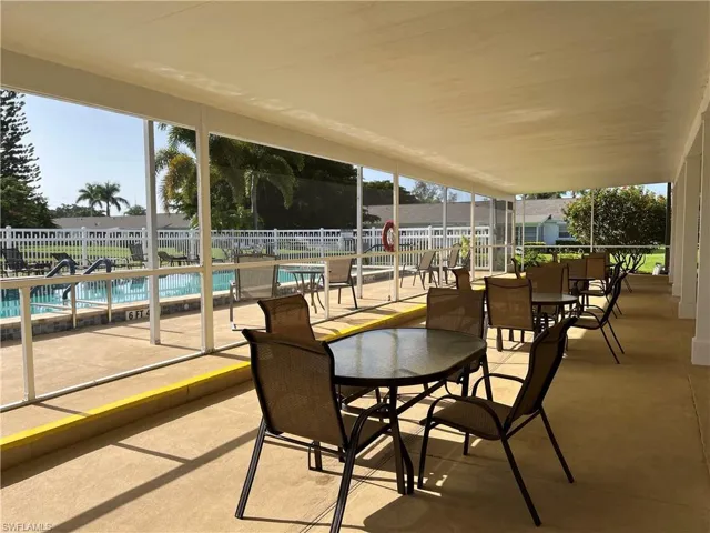 1359 Myerlee Country Club Blvd, Fort Myers, Florida 33919