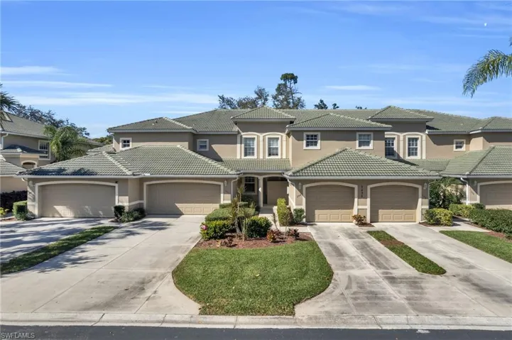 3435 Laurel Greens Ln S 202, Naples, Florida 34119