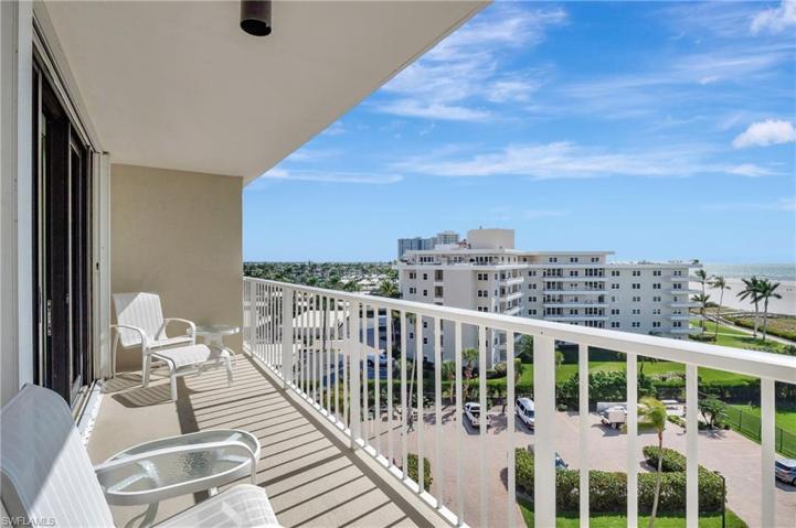 260  Seaview  CT, MARCO ISLAND, FL 34145